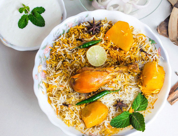 CHICKEN DUM BIRIYANI